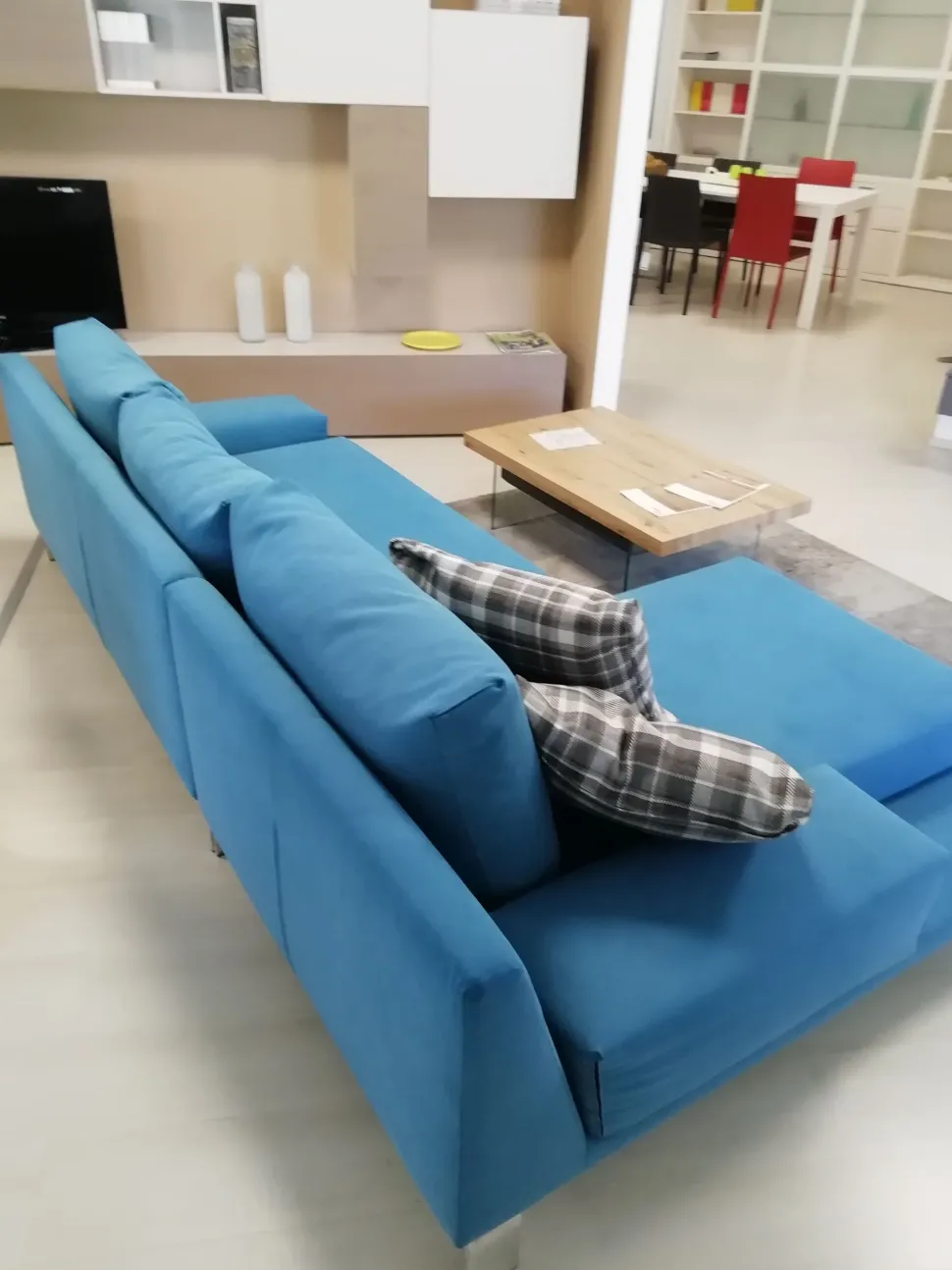 Divano Logan in Microfibra sfoderabile di Doimo salotti scontato 45%