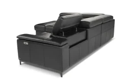 Divano Luise di Nicoletti home in stile moderno a prezzo Outlet