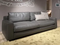 Divano Massimosistema in Pelle Poltrona frau a prezzo scontato