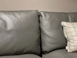 Divano Massimosistema in Pelle Poltrona frau a prezzo scontato