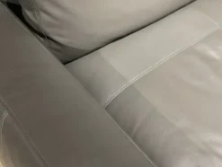 Divano Massimosistema in Pelle Poltrona frau a prezzo scontato