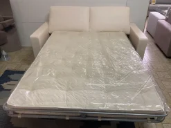 Divano Metamorfosi di Poltrona frau in stile design a prezzo scontato