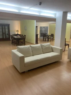 Divano Milano di Astor mobili in stile moderno a prezzo Outlet