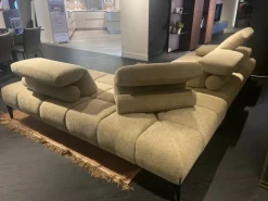 Divano moderno modello Skyline scontato