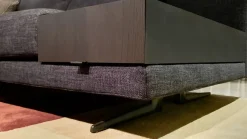 Divano moderno tessuto Mondrian di Poliform con sconto del - 46%