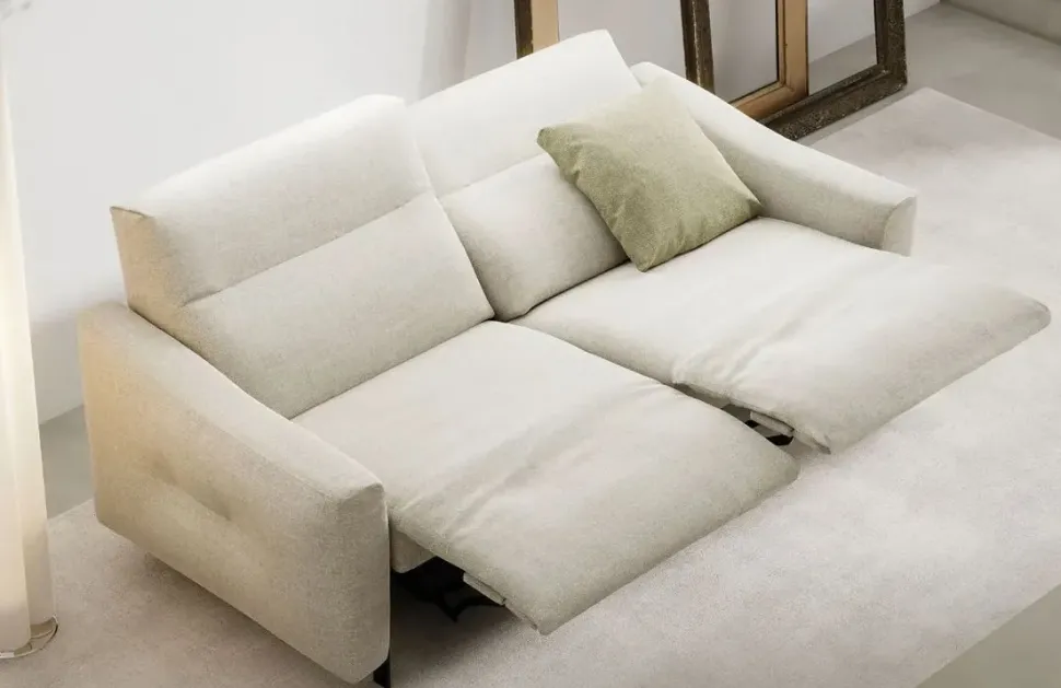 Divano moderno tessuto Samuel di Doimo salotti con sconto del - 30%