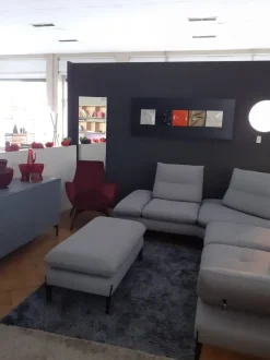 Divano Monnalisa tessuto in poliuretano  Nicoletti home in Offerta Outlet