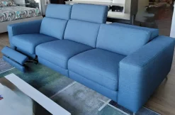 Divano Mooving di Valmori in stile moderno a prezzo scontato