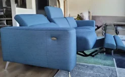 Divano Mooving di Valmori in stile moderno a prezzo scontato