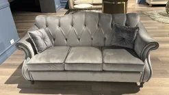 Divano Morfeus di Artigianale in stile classico a prezzo scontato