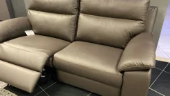 Divano New york di Nicoletti home in stile design a prezzo scontato