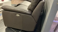 Divano New york di Nicoletti home in stile design a prezzo scontato