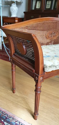 Divano Paglia vienna con cuscino in Tessuto Artigianale a prezzo ribassato