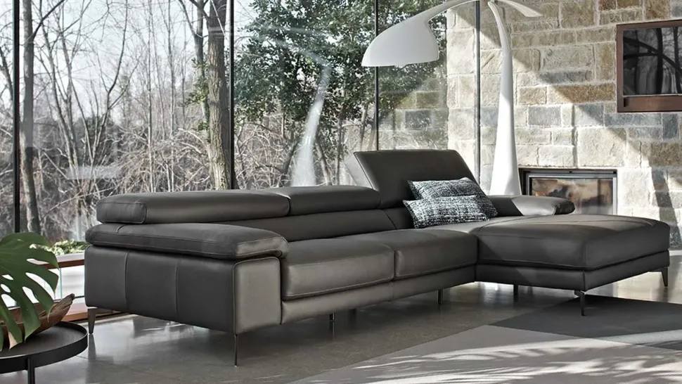 Divano Paris Design SCONTATO. Prezzo riservato. Arreda con stile!