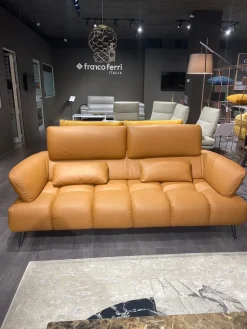 Divano pelle in poliuretano Franco ferri in Offerta Outlet