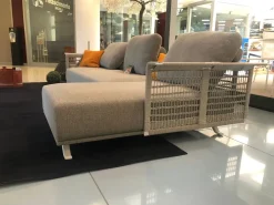 Divano per l'esterno Poltrona frau Solaria a prezzi outlet