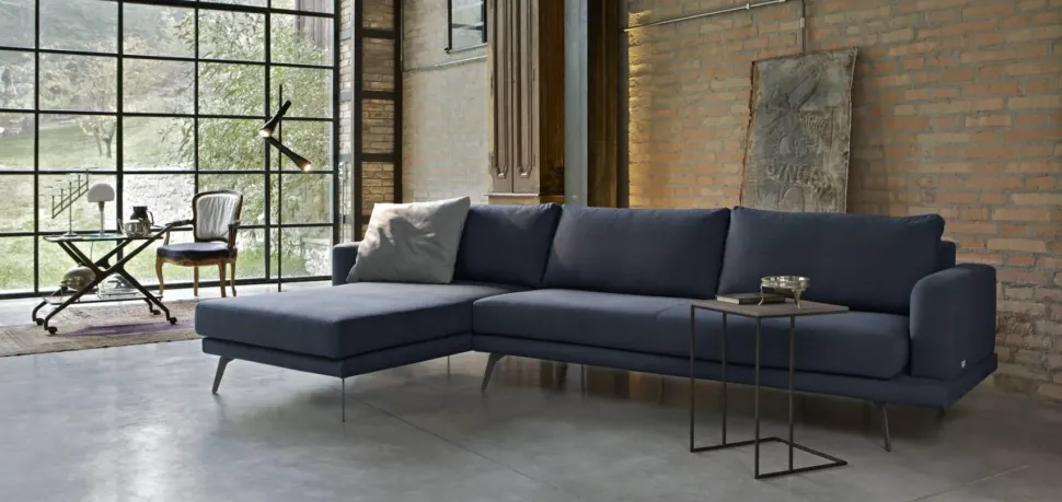 Divano Philip .77 Doimo salotti a PREZZO OUTLET scontato del 30%