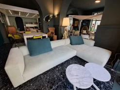 Divano Pianoalto in Tessuto non sfoderabile di Zanotta scontato 30%