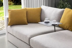 Divano relax in poliuretano. Collezione esclusiva, prezzo scontato.