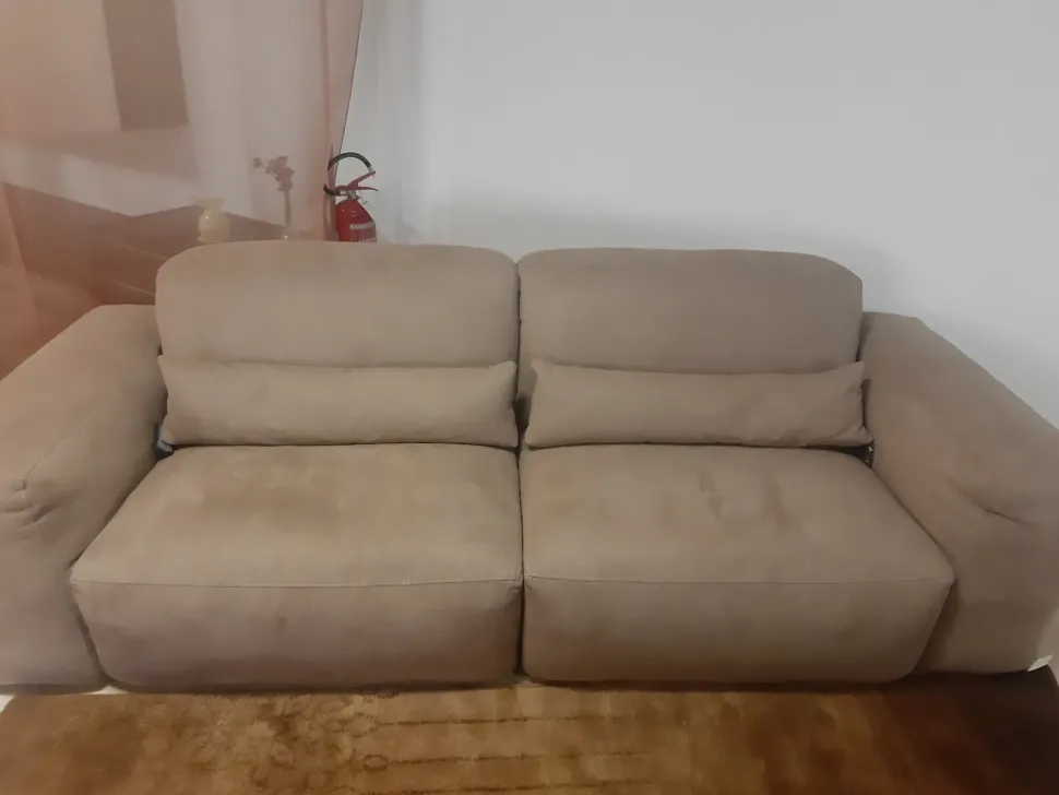 Divano relax Mirabo' Rigo salotti con forte sconto