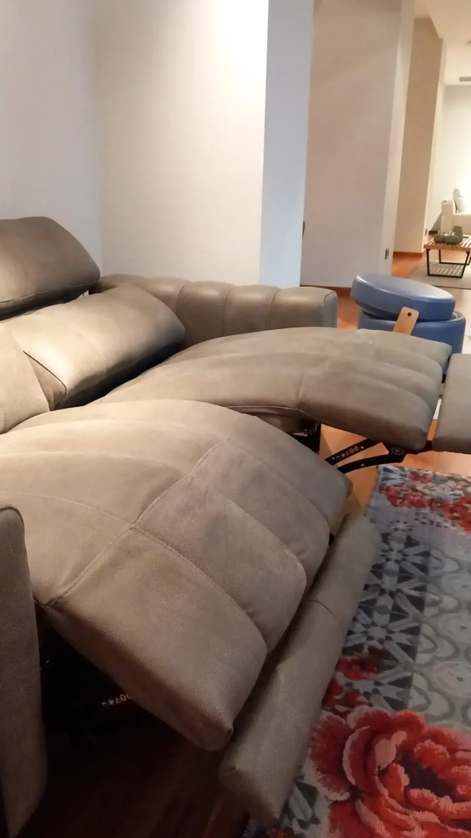 Divano relax Modello genesi relax Franco ferri in Pelle a 2785€