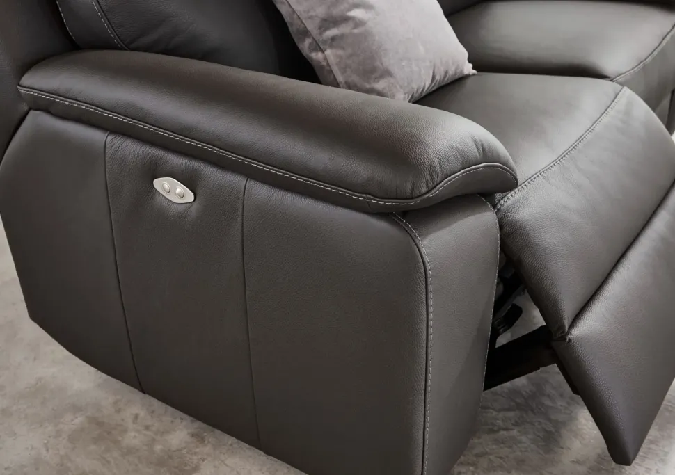 Divano relax New york pelle 2023 Nicoletti home in Pelle a 1650€