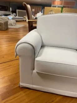 Divano Renoir in Pelle sfoderabile  di Artigianale scontato 66%