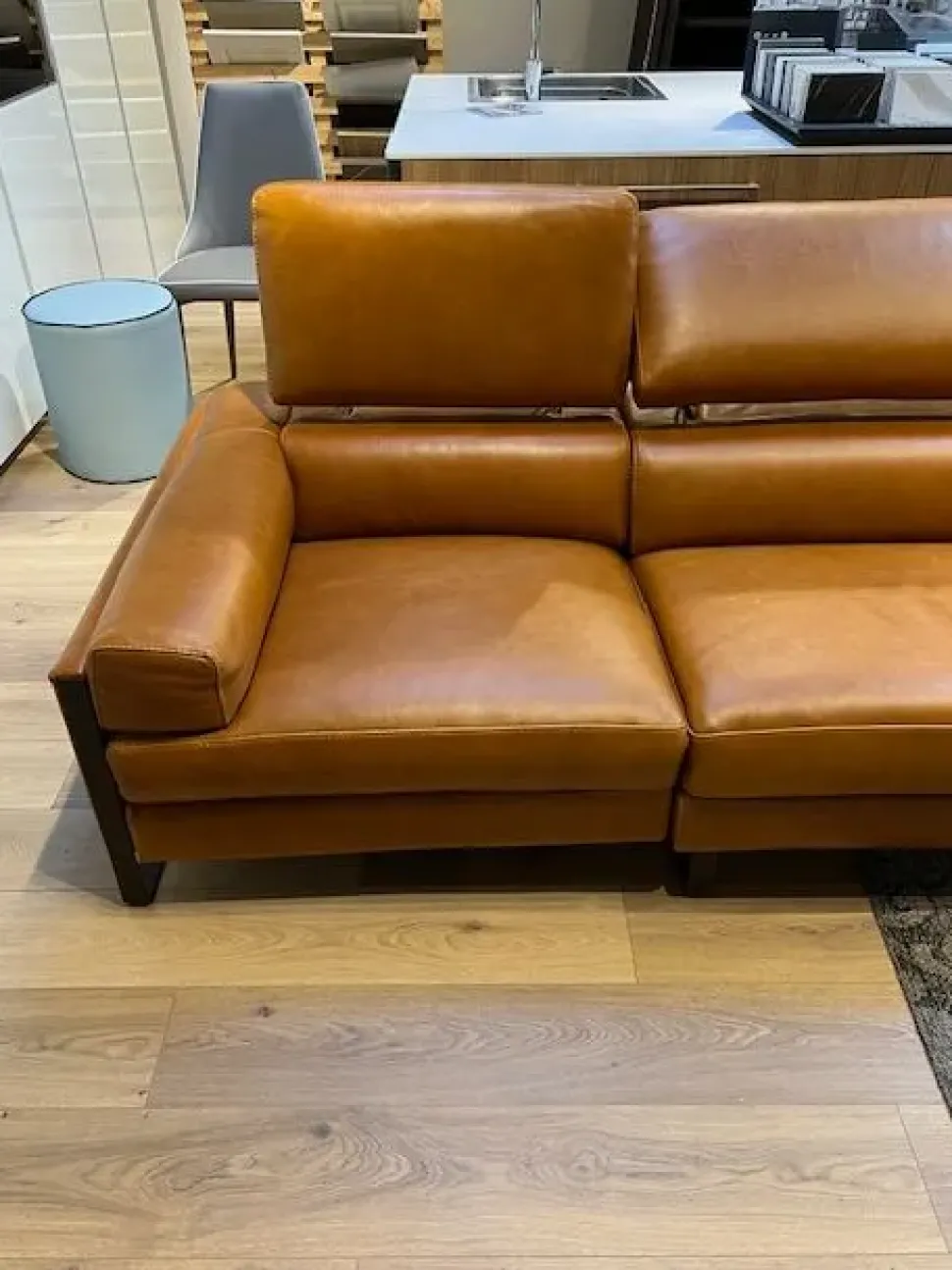 Divano Romeo di Calia in stile design in Offerta Outlet