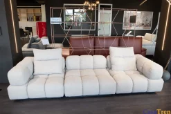 Divano Sacai di Franco ferri in stile design a prezzo Outlet