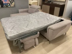 Divano Sasha di Collezione esclusiva in stile moderno a prezzo scontato