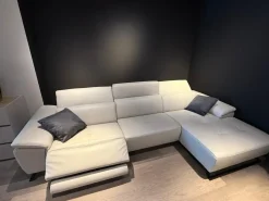 Divano Seneca in Pelle S.b. salotti a prezzo scontato