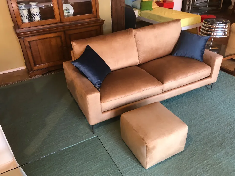 Divano Silver Light Biba: l'eleganza in offerta!