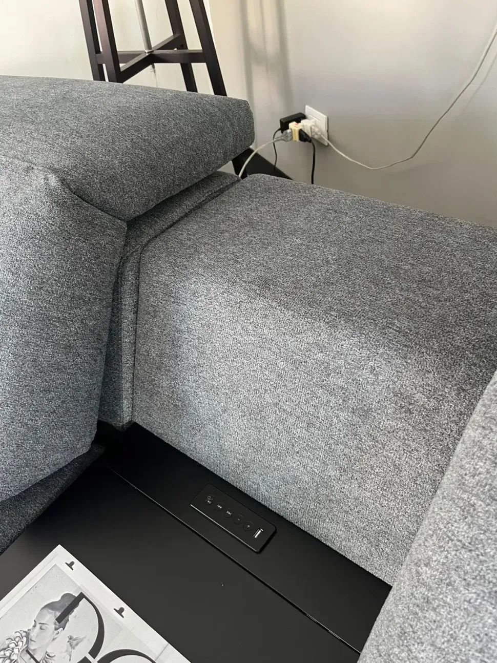 Divano Soho relax tessuto in poliuretano Divanidea a prezzo Outlet