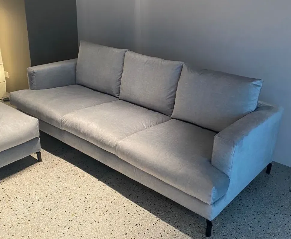 Divano tessuto in misto piuma Md work a prezzo Outlet