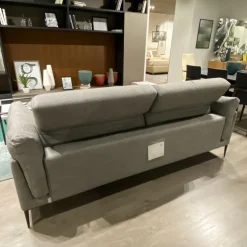 Divano tessuto in poliuretano Calia in Offerta Outlet