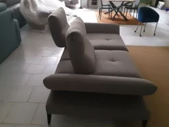 Divano tessuto in poliuretano  Nicoletti home a prezzo Outlet