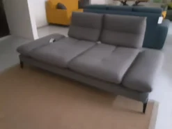 Divano tessuto in poliuretano  Nicoletti home a prezzo Outlet