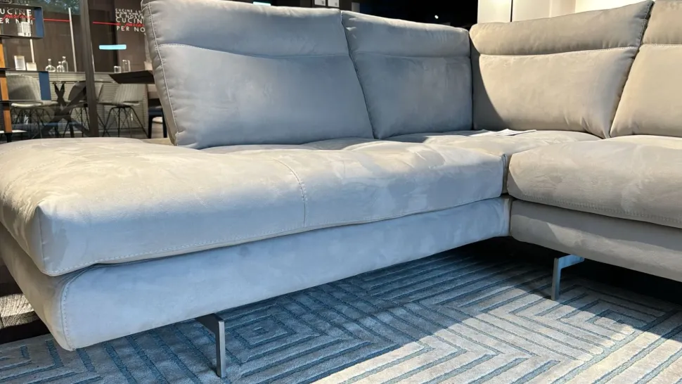 Divano Toby wing di Calia in stile design a prezzo Outlet