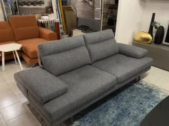 Divano Toby-wing in Tessuto sfoderabile di Calia scontato 43%