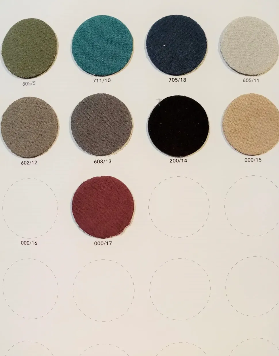 Divano Venezia Artigianale: prezzo vantaggioso sull'eCommerce!