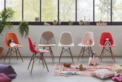 Eames elephant  in stile design a prezzo ribassato