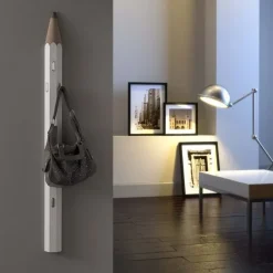 Eclettico appendiabiti Matita' Maconi a PREZZI OUTLET