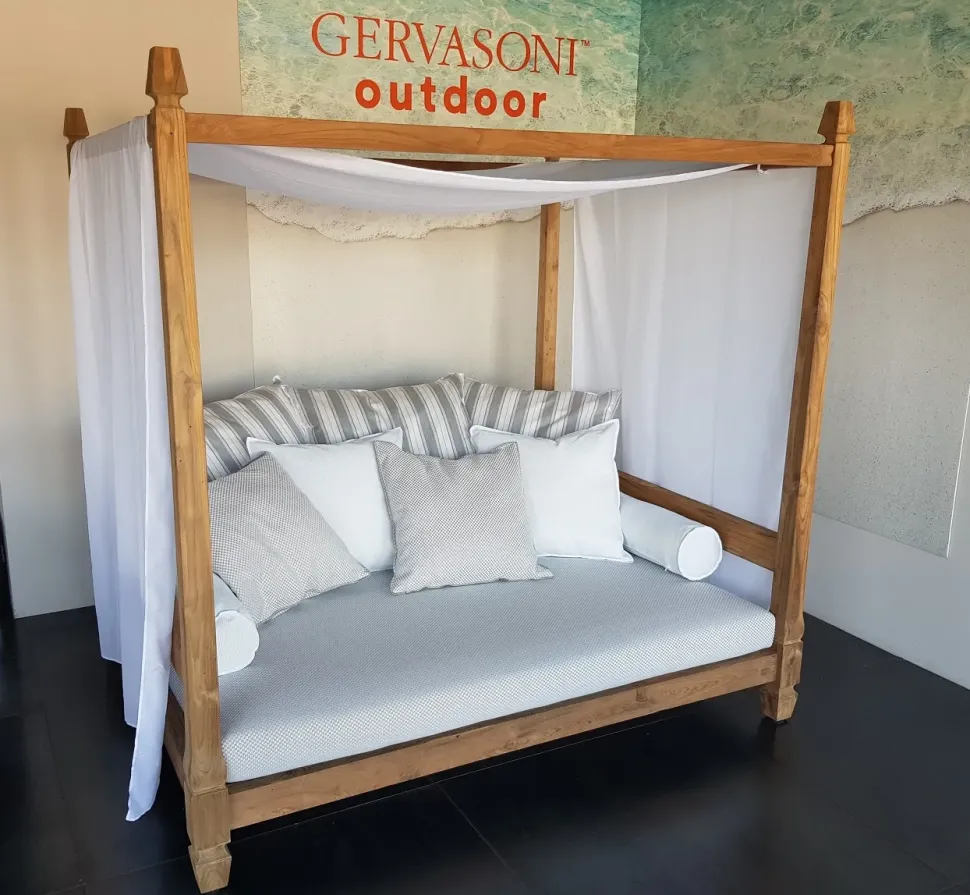 Gervasoni Jeko 07 : divano da giardino con forte sconto