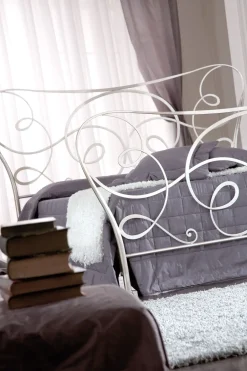 Goditi lo sconto del 46% sul letto Arcadia di Florentia Bed!