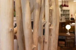 Ingresso design modello Paravento in legno naturale di Artigianale a PREZZI OUTLET