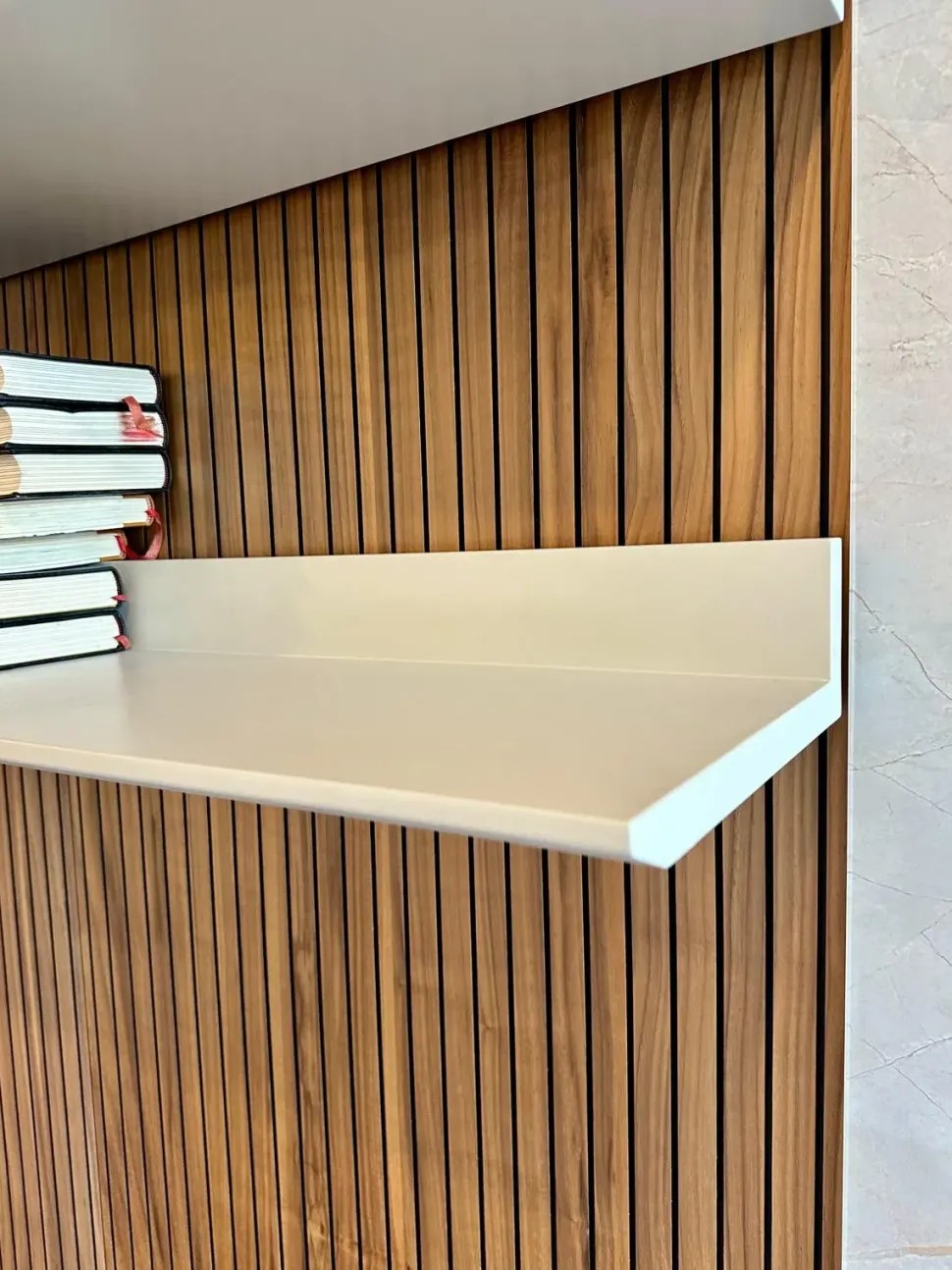 Ingresso moderno modello Horizon wall di Mobilgam a PREZZI OUTLET