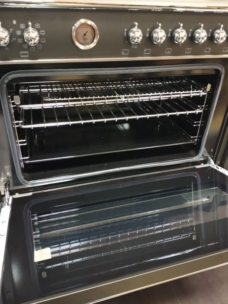 Innovativo forno Bertazzoni Her96l1enet in Offerta Outlet