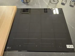 Innovativo piano cottura Ci7z2437ba  di Lg in offerta