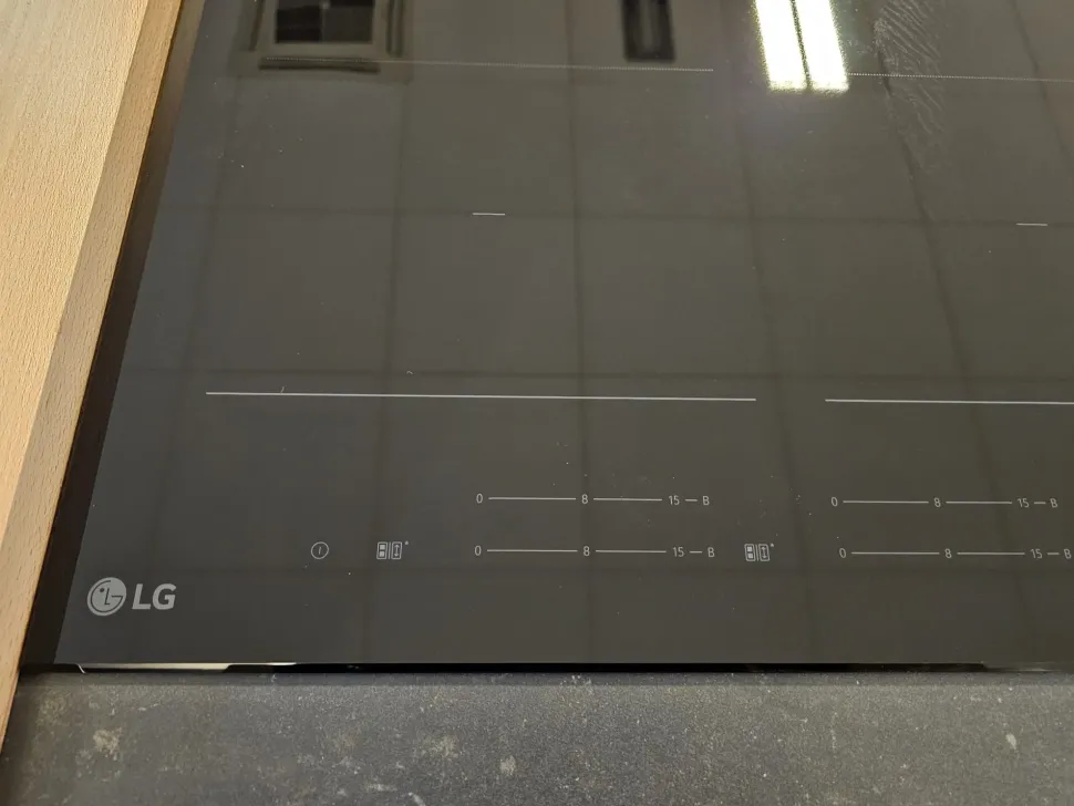 Innovativo piano cottura Ci7z2437ba di Lg in offerta