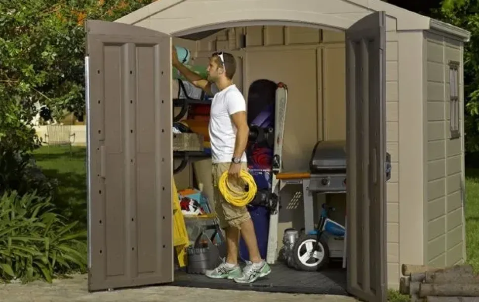 Keter Factor 8x8: casetta da giardino a prezzo scontato!